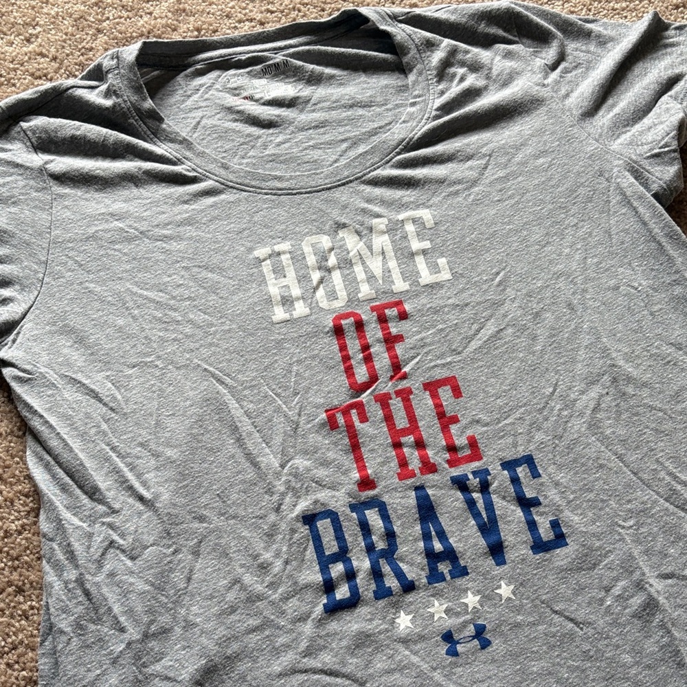 Under Armour Gray T-Shirt with Patriotic Graphic